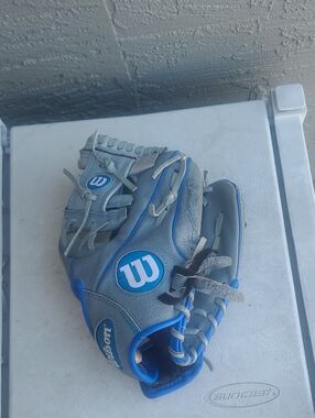 Wilson Youth Baseball Glove in Gray and Blue right hand
